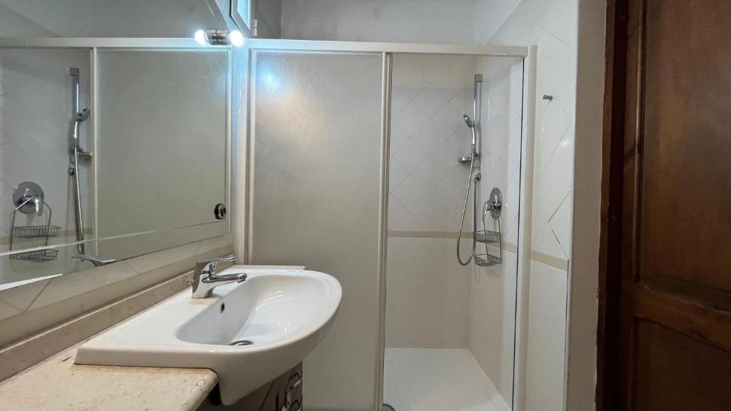 شقة Attico Con Terrazza Santa Cecilia روما المظهر الخارجي الصورة
