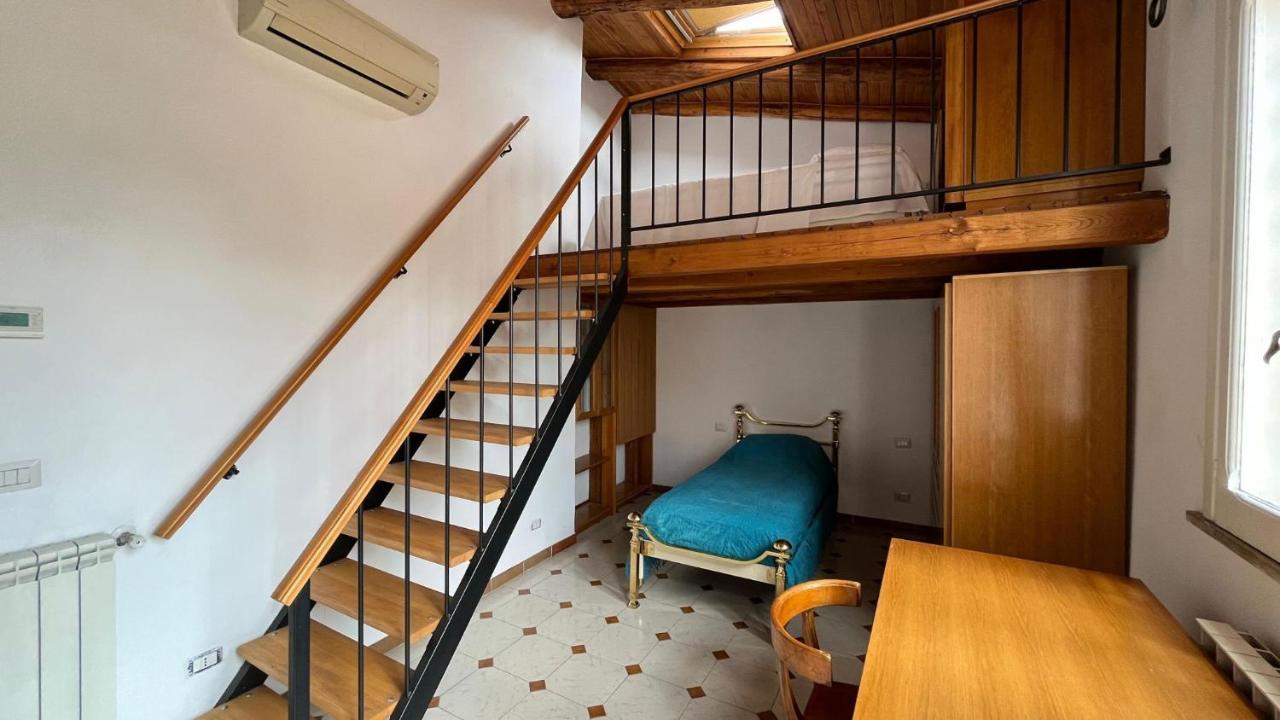 شقة Attico Con Terrazza Santa Cecilia روما المظهر الخارجي الصورة